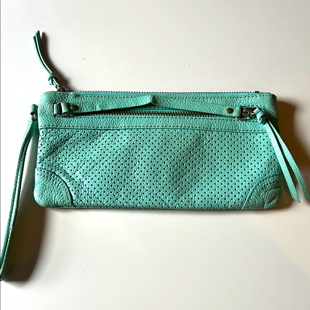Banana Republic Mint Green Leather zip Clutch wristlet